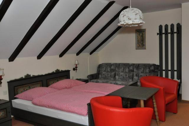 Hotel-Restaurant Johanniskreuz Trippstadt Pokoj fotografie