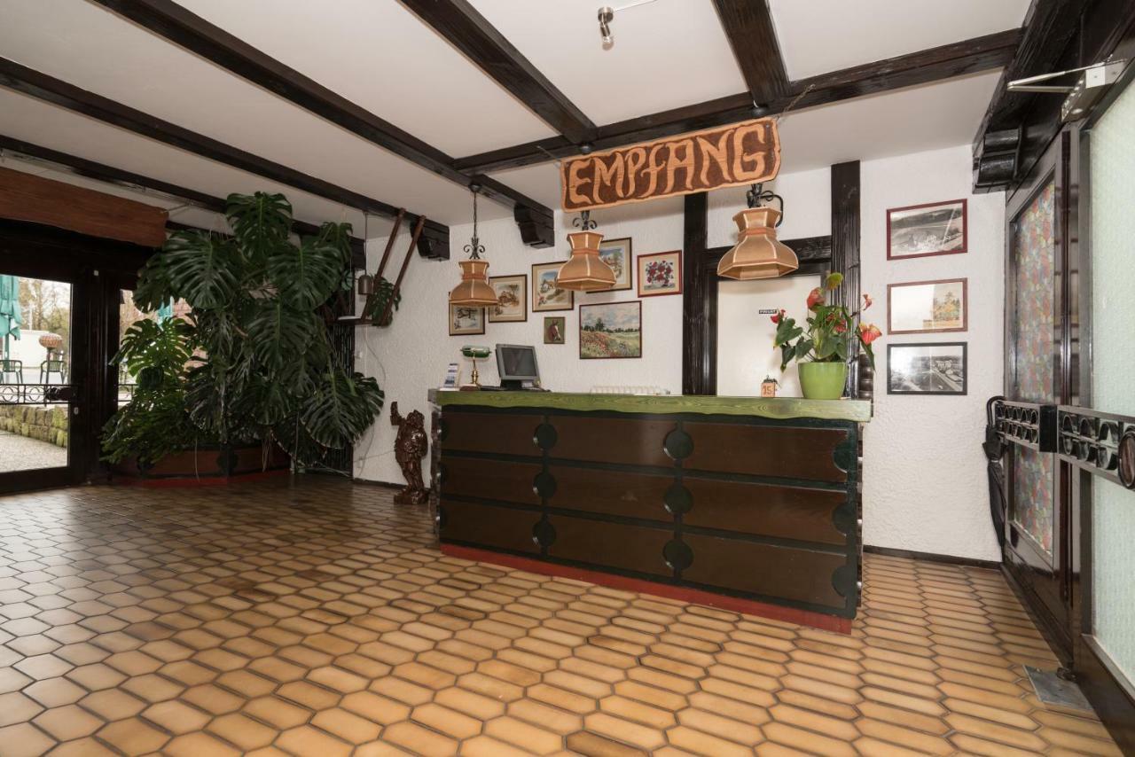 Hotel-Restaurant Johanniskreuz Trippstadt Exteriér fotografie
