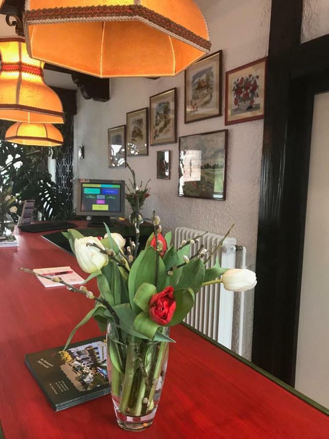 Hotel-Restaurant Johanniskreuz Trippstadt Exteriér fotografie